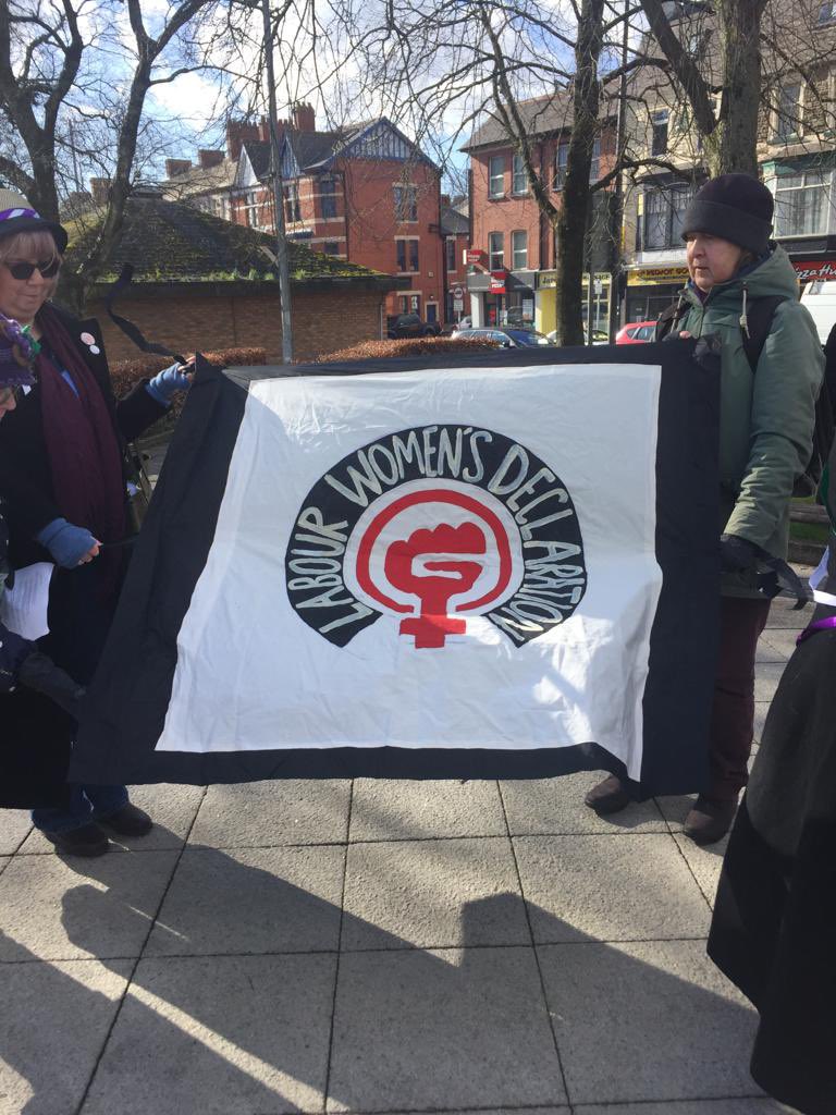LesbianLabour's tweet photo. Today in Newport in Gwent. Standing with Jennifer Swayne and women everywhere
#WewillnotSubmit
#WomenWontWheesht https://t.co/PUgNJnBIYa