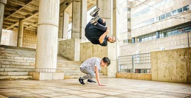 LELUD7's tweet photo. Saviez-vous que l’équipe  de Chase Tag (« chat »)  Brocos avait été championne de France l’année dernière ?  #parkour #ChaseTag #loisirs #TempsLibre
https://t.co/jYF76Tuunz https://t.co/TU9Md5bhJz
