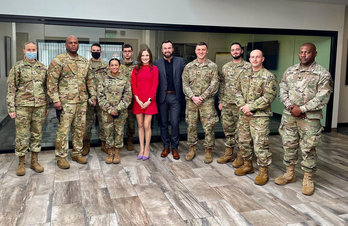 InformNNY's tweet photo. 🇺🇸🪖An honor to talk with our Fort Drum Soldiers today and every day. •Thank you for your service. 🪖🇺🇸
Stay tuned for new #ABC50 segments and stories!! https://t.co/mYNxLxctQE