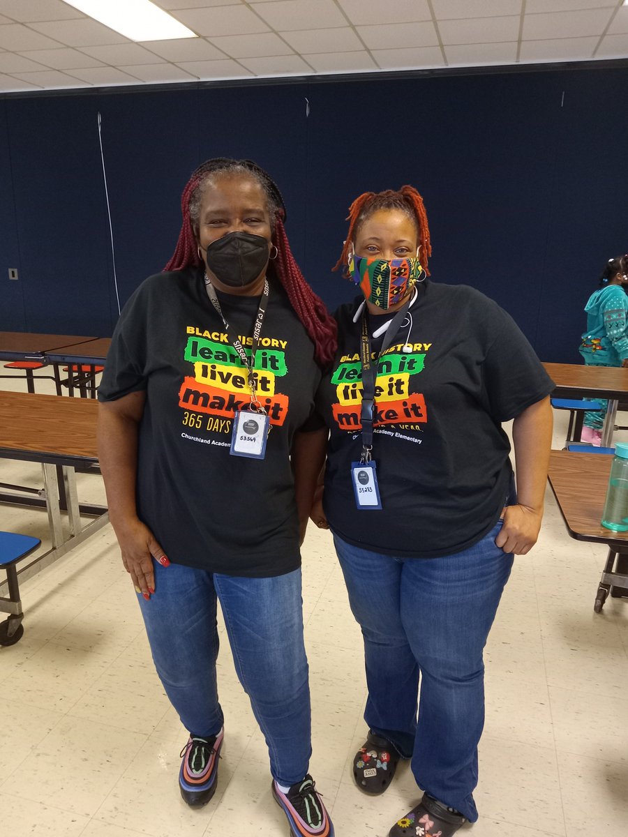 Yesterday was our Unity Day @CAES_Patriots Staff showed off their Tshirts @PortsVASchools @KarlaJakubowski @APladyT @EdSherri