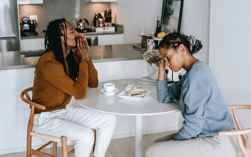 Russia Starts War Despite Us All Having a Lot Going on Right Now: ow.ly/RnS550I3Kml