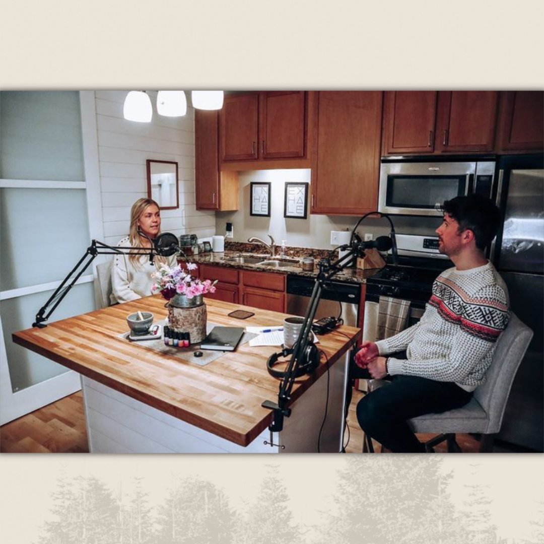 Got to catch up with <a href="/MissAmericaMN/">Miss Minnesota</a> Elle Mark on the "Take What Serves. Leave the Rest" podcast to hear more about her mental health story. 

Real. Open. Honest.
Thank you Elle.

Here's the link to listen: apple.co/3JPFWe3.