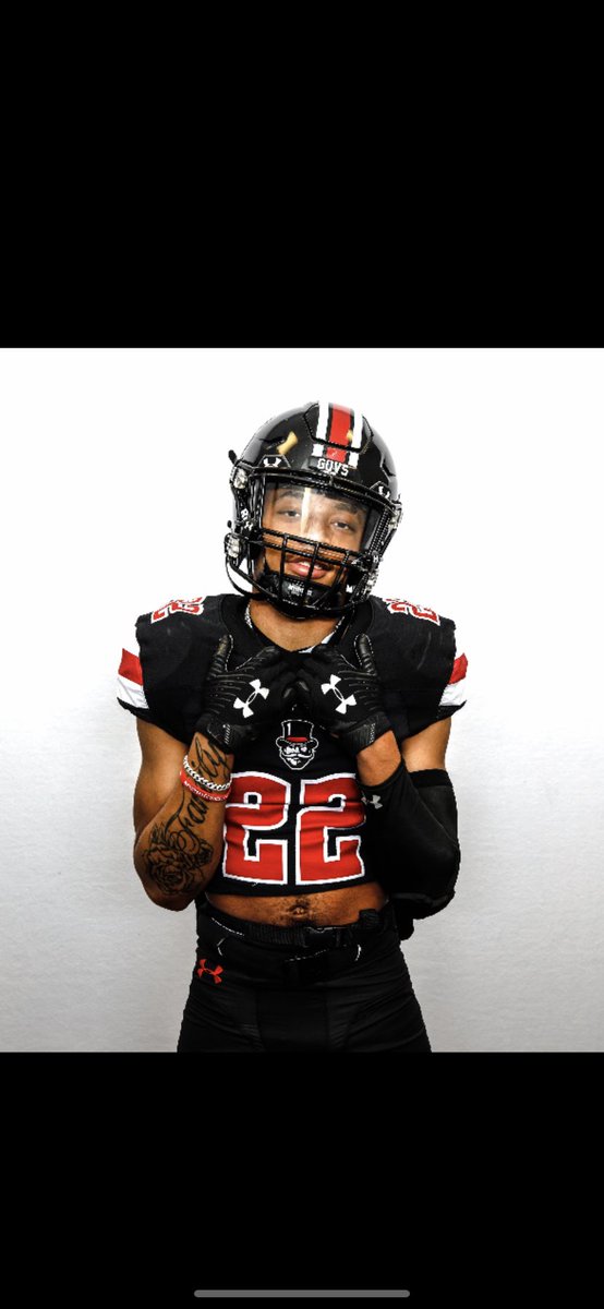 GovsCtb's tweet photo. Introducing our next CTB GOV.... Staying in the secondary with 
KJ Murden “Jay”
DEFENSIVE BACK 🌴
🏠 Bolivar, TN 
An Avid Fisherman 🎣 
Favorite Food- Alfredo 🍝 https://t.co/AzJvOVgEU1