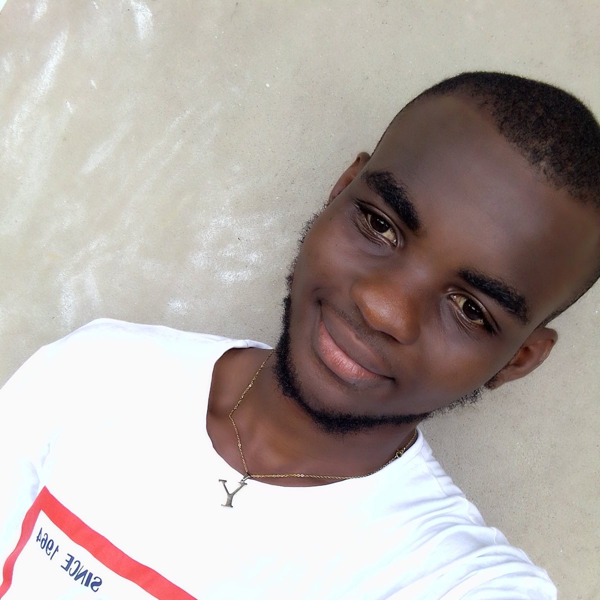 DelanRel's tweet image. #NouvellePhotoDeProfil