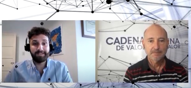 pcorrea_'s tweet photo. ¿Cómo sigue el mercado? En Cadena de Valor TV @gonzaloagusto economista de la @BCCBA se refirió a las proyecciones de los cultivos y su impacto en los precios como así también las tendencias de las variables que intervienen en el mercado. @MarianoApaolaza 
https://t.co/DZ52dfs84A https://t.co/bRIjPPyaH1