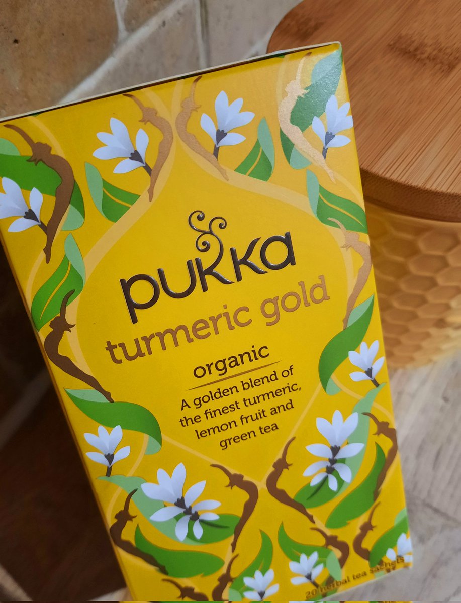 flahertycom's tweet photo. Right @Pukkaherbs...been told this is THE thing for inflammation #EN #letsdothis #fightitoff #noflares #turmeric 💪 https://t.co/HxOvIAPB8X