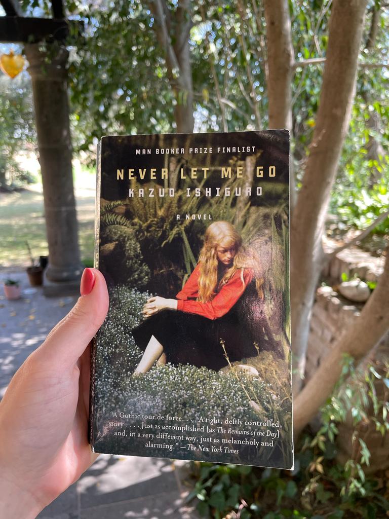 Claudia Del Pozo (@claudiamdelpozo) on Twitter photo I never tweet, but I do when <a href="/lulutro/">Lucía</a> asks me to 💕
Post a picture of a book. No explanation. Nominate 6 people. <a href="/Dans_rojas/">daniela rojas</a> @fervaleiras <a href="/pintomar43/">Cristina Martínez</a> <a href="/LauraReyna/">Laura Reyna de la Garza</a> @valeriat4f <a href="/jovialjoy/">Dr. Joy Buolamwini</a> I never tweet, but I do when <a href="/lulutro/">Lucía</a> asks me to 💕
Post a picture of a book. No explanation. Nominate 6 people. <a href="/Dans_rojas/">daniela rojas</a> @fervaleiras <a href="/pintomar43/">Cristina Martínez</a> <a href="/LauraReyna/">Laura Reyna de la Garza</a> @valeriat4f <a href="/jovialjoy/">Dr. Joy Buolamwini</a>