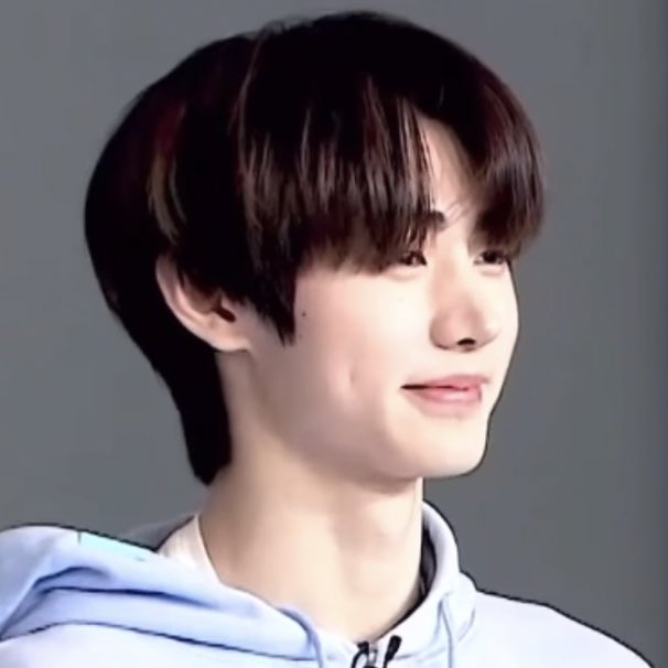 shiceprince's tweet image. sunghoon’s cute right dimple in exposure