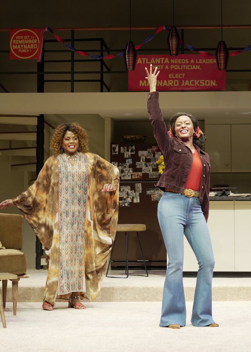 So excited to open What I Learned in Paris <a href="/SouthCoastRep/">South Coast Repertory</a> this weekend! Yay for rom-coms! Running through Mar. 19! <a href="/ABC_Casting/">ABC Casting</a> <a href="/collindanielcd/">Collin Daniel</a> <a href="/wobjaws/">Wendy O'Brien</a> I've got comps for you to come see some fresh, black, well-trained new faces of comedy :-) #secondcityalum