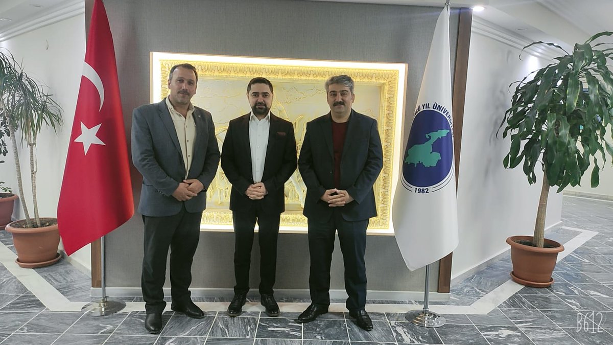 m_nurikipcak's tweet photo. Memleketimizin Afet ve Risk Yönetimi alanında yetiştirmiş olduğu en saygın değerlerinden olan Van YYÜ Özel Kalem Müdürü liyakatli, donanımlı kıymetli üstadım Sn. @alikilicer'i Çatak AK Parti İlçe Başkanı Sn.@AAKuncuu ile birlikte ziyaret ettik. Rabbim muzaffer kılsın inşallah.!! https://t.co/9b3gt4RVW4