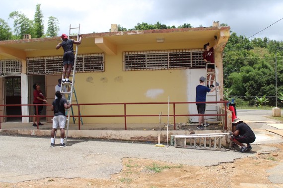 After a hiatus due to the pandemic, Regis College students and staff will take part in service immersion trips next week across the country, living out the mission of service to the dear neighbor. #RoarPride

regiscollege.edu/about-regis/ne…