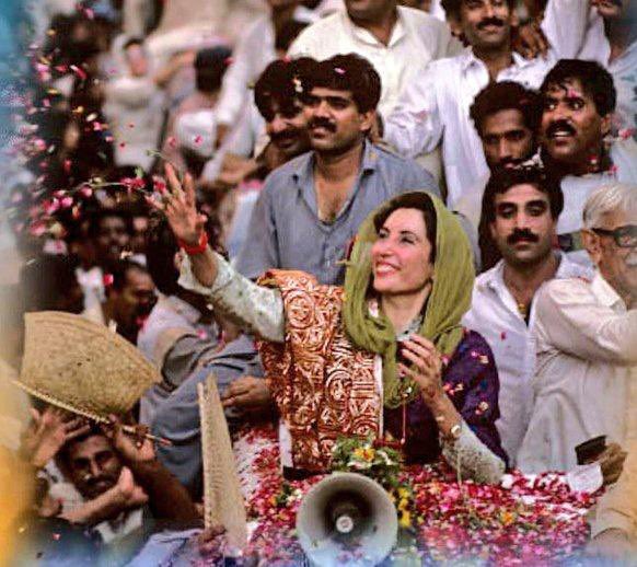 TariqRahimPPP's tweet image. #PPPKP Jiyalas get ready for the long March against the selected government! 👊🏽 #GoImranGo 

We are Ready !!! 

Selected Apni Akhri Sanse Lena Shuru Kardo, PPP ka Kafla Araha hai 🇱🇾

I stand With Our Brave Leader Chairman PPP @BBhuttoZardari
#GoSelectedGo