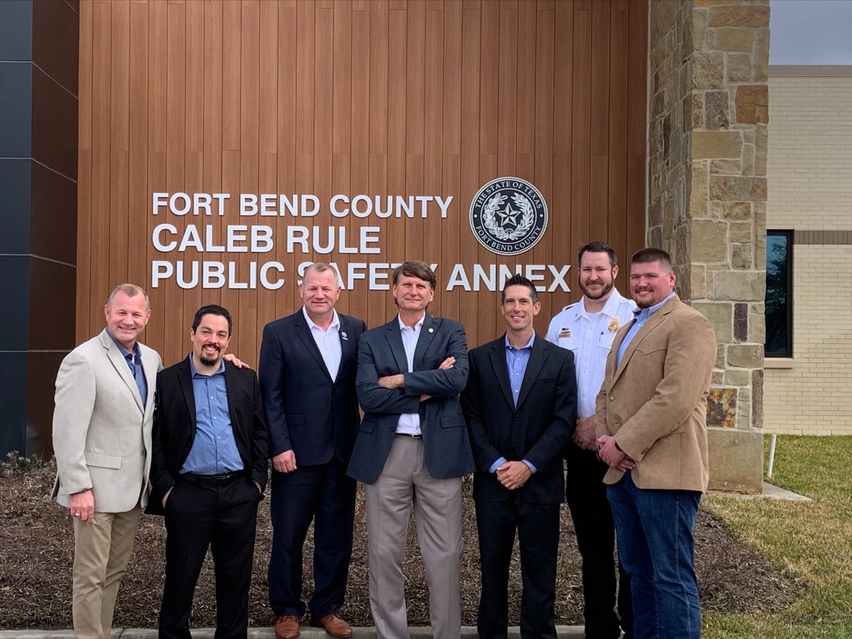 The Fort Bend County Sheriff’s Office, in collaboration with Precinct 1 Commissioner Vincent Morales and Precinct 1 Constable Chad Norvell, hosted a formal dedication ceremony at the new Fort Bend County Caleb Rule Public Safety Annex this week.