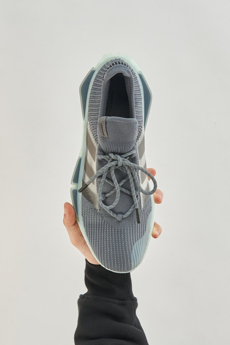 RonnieFieg's tweet photo. I like this shoe. https://t.co/mU1cQT3RPg