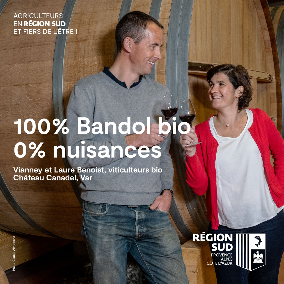 CRT_RegionSud's tweet photo. A l'aube du démarrage du salon International de l’Agriculture, @MaRegionSud lance une campagne inédite pour sensibiliser le grand public au travail des agriculteurs👉Compte-tenu des liens étroits entre tourisme et agriculture, à notre tour de déclarer notre #agriloving😉 ❤️ https://t.co/zoEGRc4JvQ