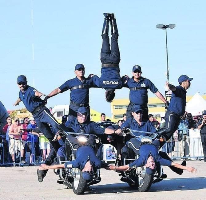 Go18Jimmy's tweet image. México llegando a Ucrania 😎🔥