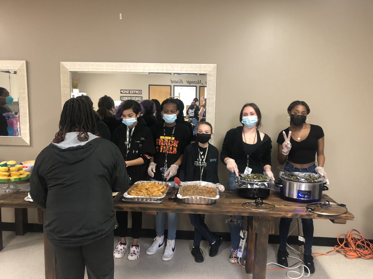Black History Month lunch provided by our hospitality students! The cooked it fresh this morning! <a href="/HumbleISD_WMS/">Woodcreek Middle</a> #BlackHistoryMonth