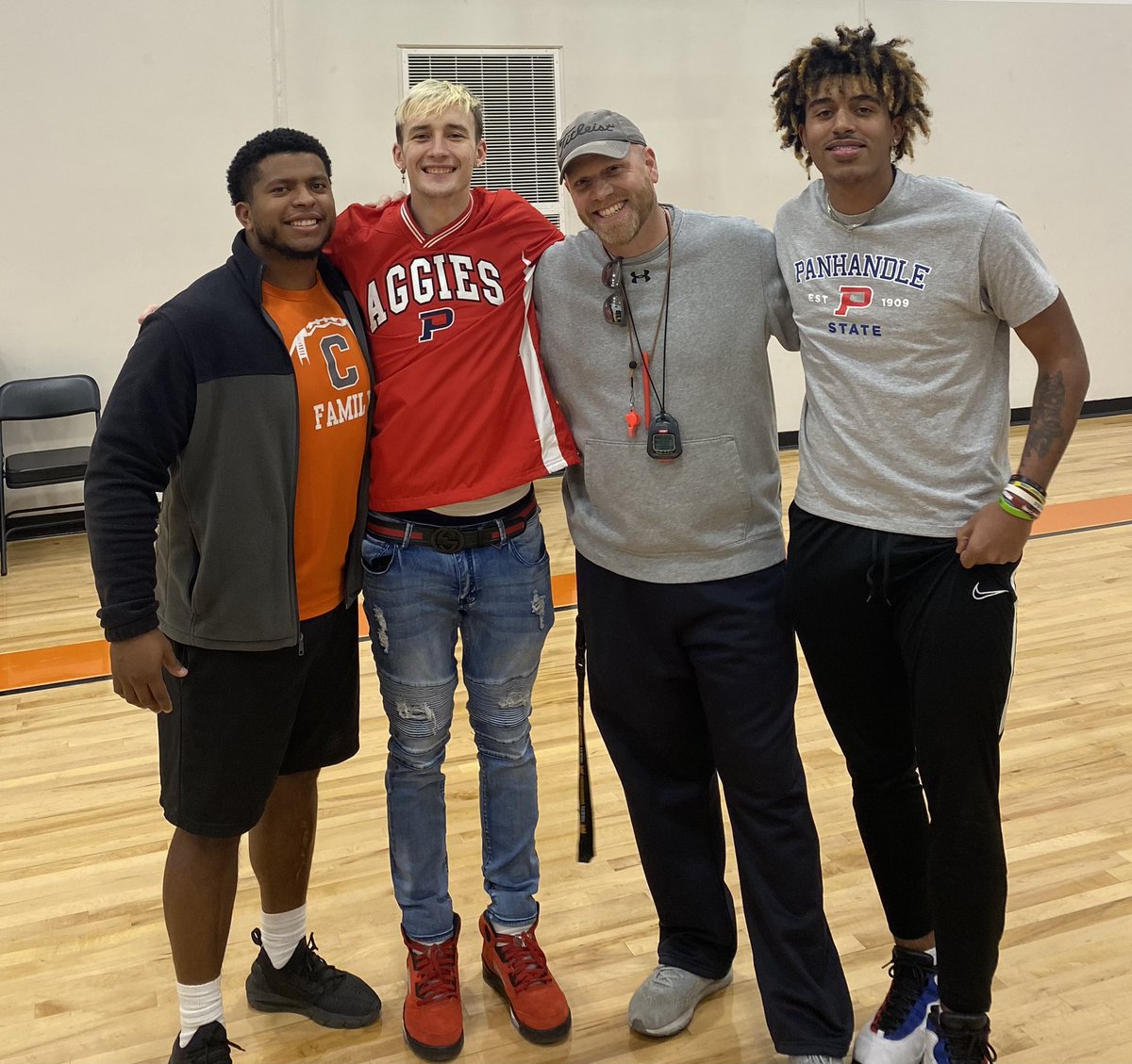 freeman_rowdy's tweet photo. Little late to the party here…but I just want to make sure I express how proud I am of these 2 young men. They are going to do AMAZING things in this world. They are, without a doubt, leaving the Rock better than they found it!! @kobihill03 @njcantrell_ @RockStrongFB @CRockHorns https://t.co/vnDxxcUXAR