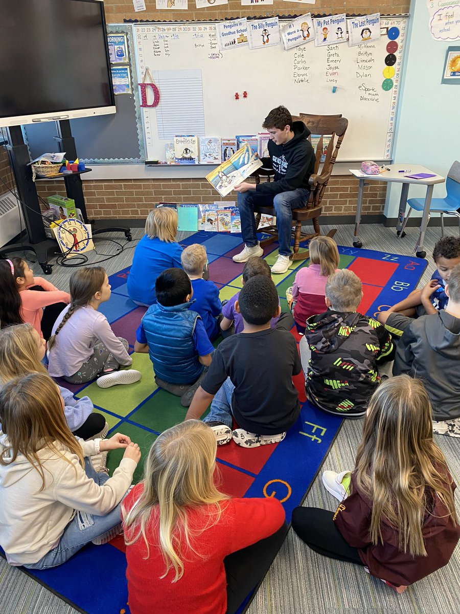 High school athletes reading to us for ‘I Love to Read’ Month!  #RoleModels #goodhuepublicschool