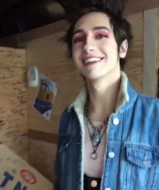 DailyRemL's tweet image. 