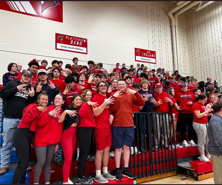 Platteview_BBB's tweet image. Hey @CodyMetzger5, @Ethan_Golda and @PlatteviewStool how about FREE PIZZA Saturday?  The first 75 students get a pizza meal on the coaches to show our appreciation for the rocking atmosphere last night!  Grab some friends and we'll see you at 4:00pm on Saturday @Platteview_HS