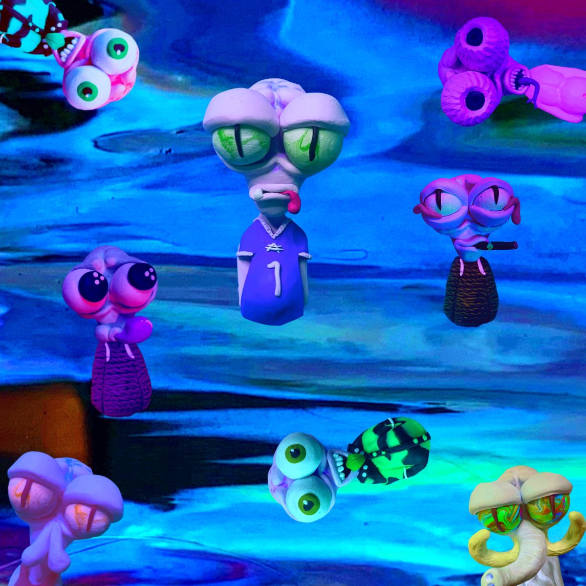 Of course I got randomly airdropped one of the 9 funky prototypes I made, so I must give it away...

How to enter:

•Follow @ada_nauts &amp; <a href="/BrrrbonCrypto/">Brrrbon</a> 
•Like and retweet
•Tag an NFT friend in the comments

Winner will be picked in 48 hrs 

#NFTGIveaway #CNFT #adanauts