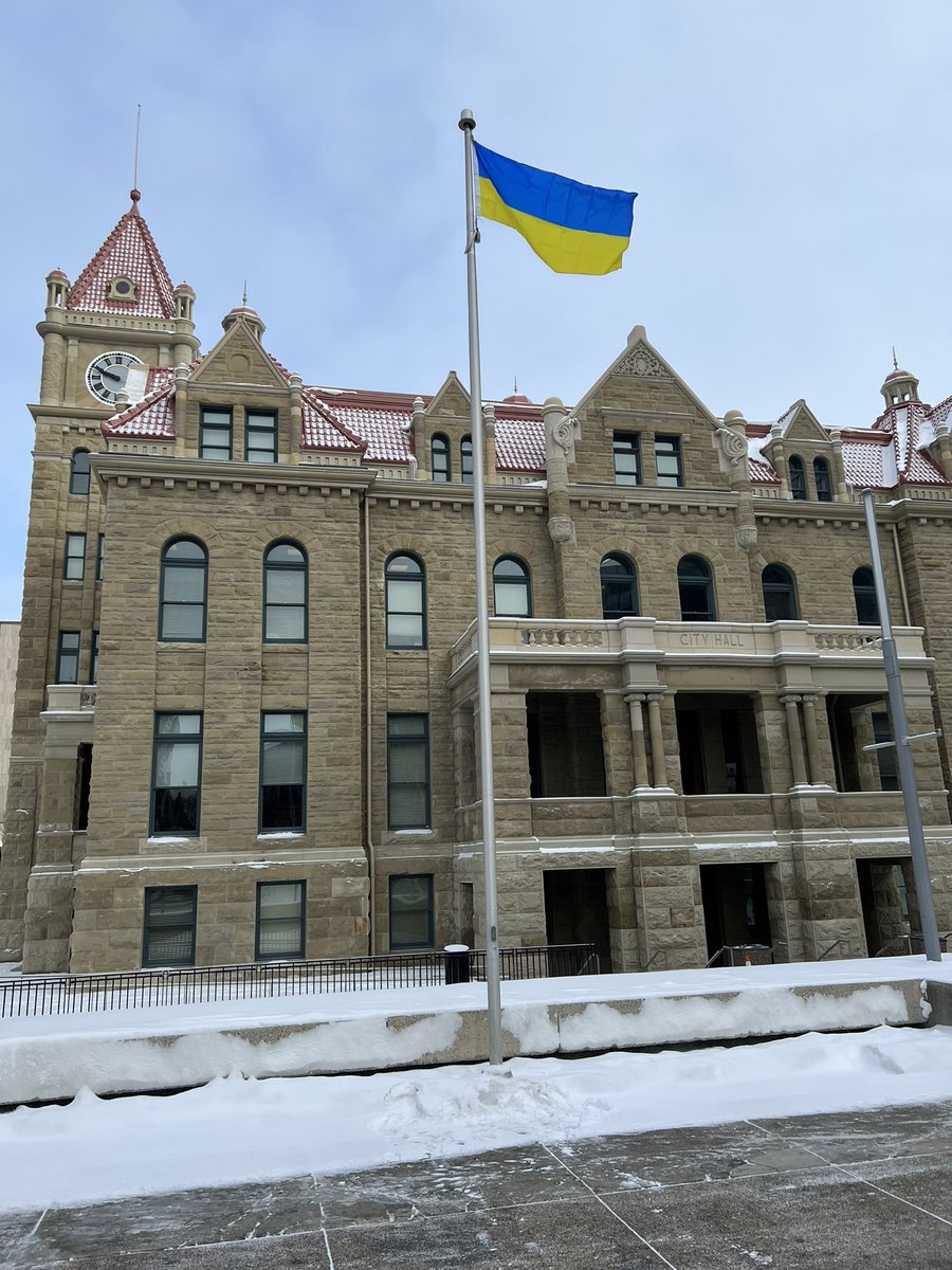 The City of Calgary has raised the flag of Ukraine to show support for a sovereign nation under a horrifying &amp; unprovoked attack. We stand in support of the Ukrainian community in our city, and people who have close ties to their homeland. #yyc #StandWithUkraine