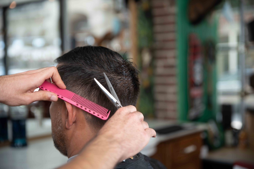 fagaci1's tweet image. Fagaci hair shears are made of the highest quality 440C stainless steel, containing the best quality pure metals, with the greatest resistance, hardness, and wear resistance from all the stainless alloys.

#fagaci #fagacishears #shears

l8r.it/5i77