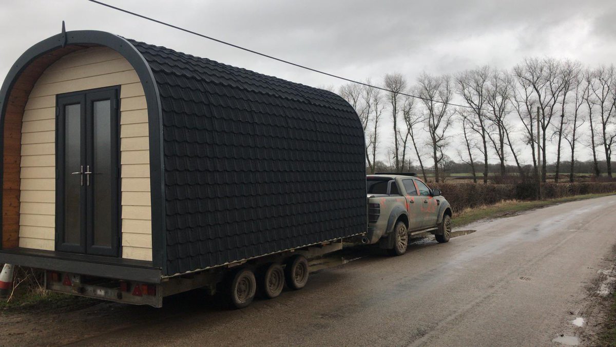 ShereeAnderson4's tweet photo. PLEASE RT!!! STOLEN FROM #ASHFORD #KENT #HIGHHALDEN #GLAMPINGPOD 

Our fishing lake was broken into last night &amp; some scummy people have broken in &amp; stole it!!! Someone must have some information or seen it. It’s not hard to miss! Please RT 💔 &amp; get it back home! @Kent_Online https://t.co/HPnG4tbC1B