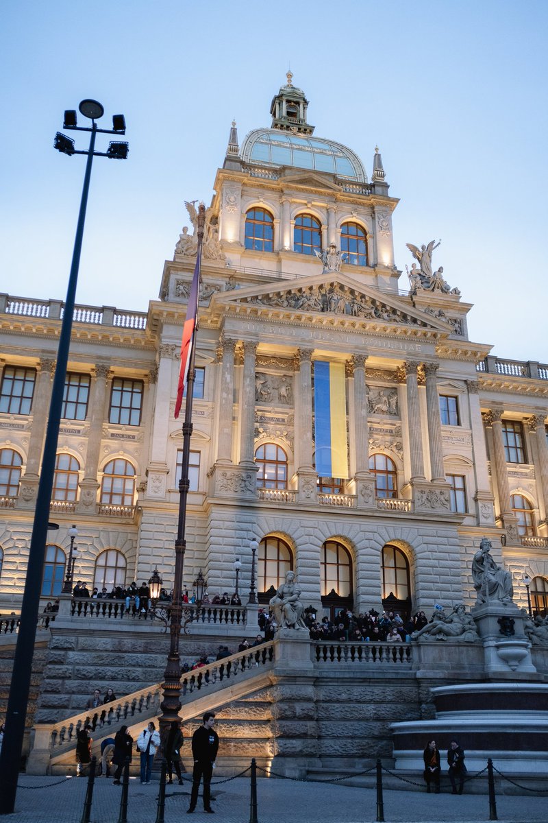 ladlitko's tweet image. 24.02 17:00, Václavské Náměstí, Praha #UkraineRussia