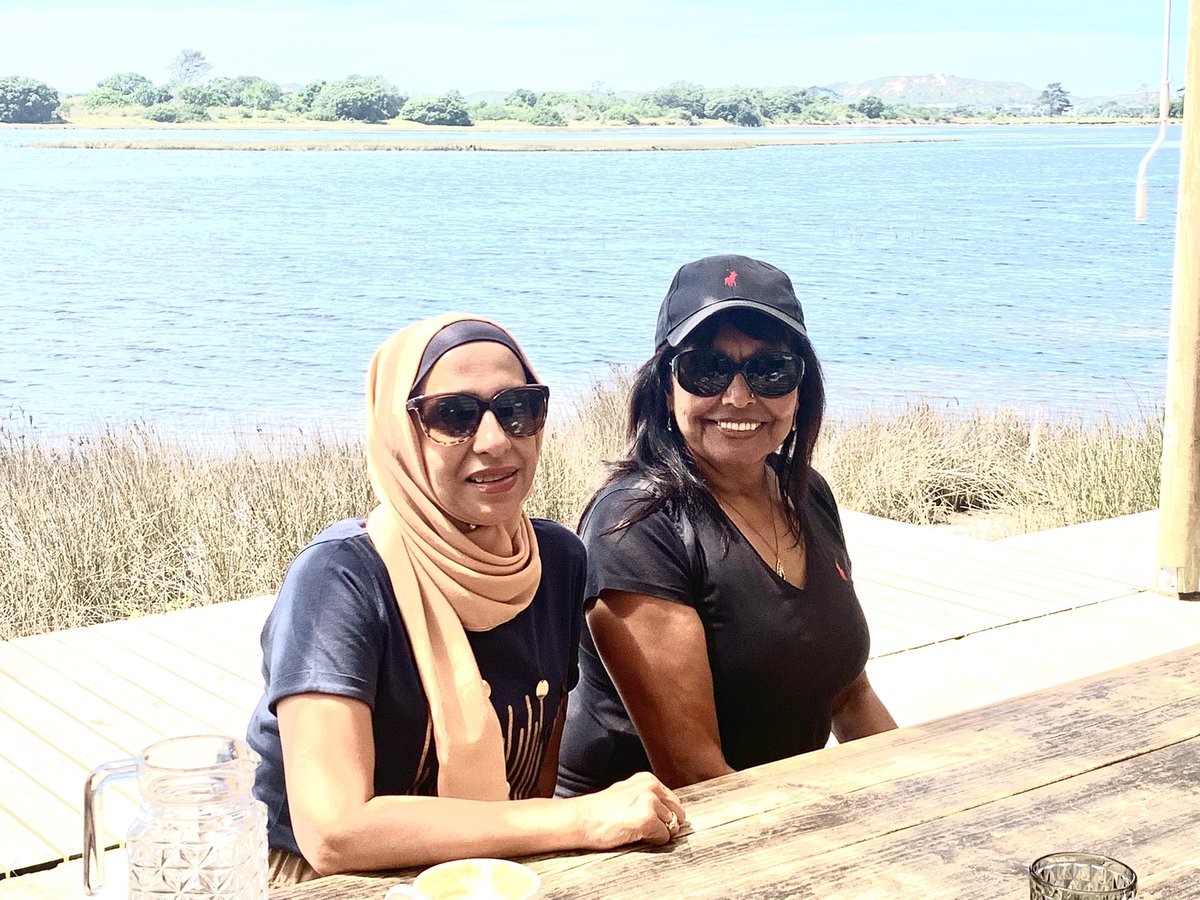 DevMatchRef's tweet photo. Some fine areas to visit when in Plettenberg Bay. Getting our friends Shaheed & Mohsina from Gaberone to enjoy #downtoearth and #barringtons. Loved the settings and the food choices. #barringtons #downtoearth #plettenbergbaytourism https://t.co/lc4oW7vML2