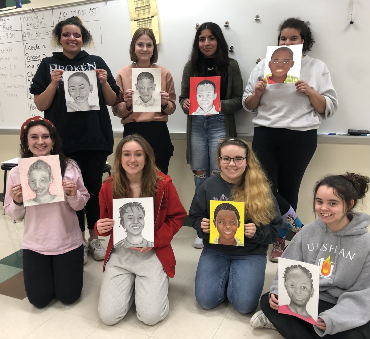WaupunSchools's tweet image. Junior/Senior High art students participated in "The Memory Project."  All of these projects are heading to children in Nigeria! Thank you for sharing your talents Waupun art students! #WarriorPride #TheMemoryProject