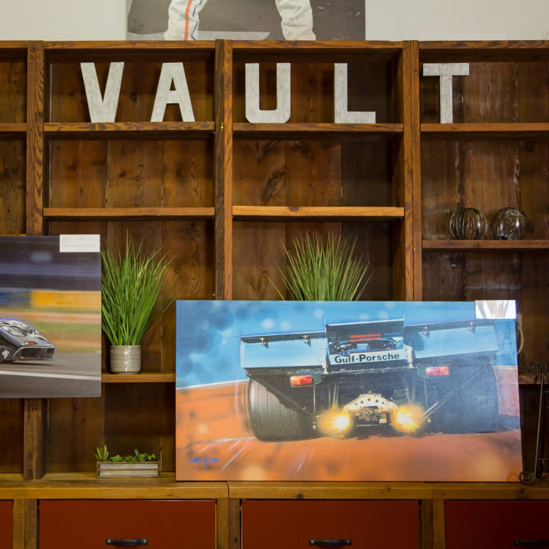 There is also a place for art at The Vault 🎨🖼

#thevaultmiramar #vaultevents #sandiegoevents #eventspace #meetings #business #networking #carart #carartist