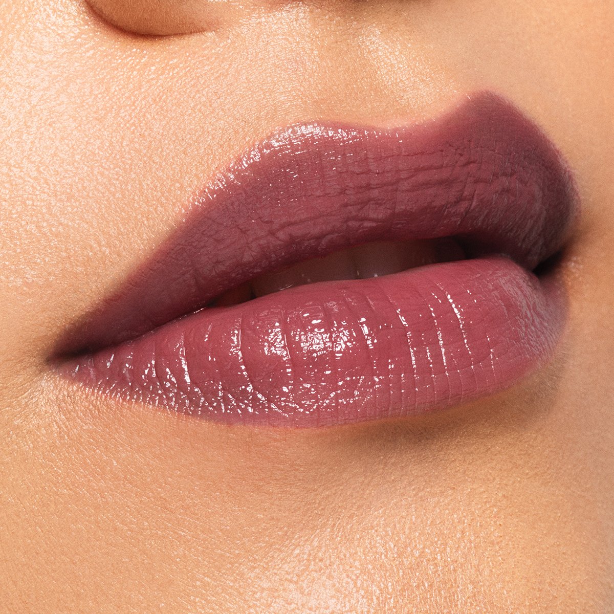 MaryKay's tweet photo. Reign supreme, lipstick queen! 💄👑 RT and tell us which royal Mary Kay Supreme Hydrating Lipstick shade you are trying on today. https://t.co/fHwsttJunR https://t.co/c5EtQBSkNm