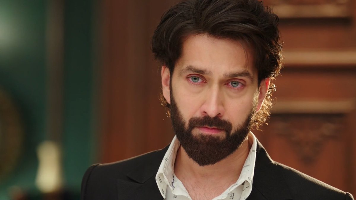 telly__world's tweet photo. Who is your favourite character?
RT for Abhimanyu 
Like for Ram 
#Yrkkh #Abhira #BadeAccheLagteHain2 #Ramya #RaYa #HarshadChopda #NakuulMehta https://t.co/f3CBKmIsN3