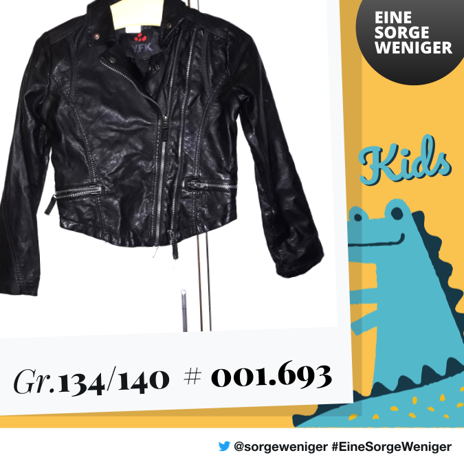 sorgeweniger's tweet photo. Die #Kleiderpaten haben für #Kinder #Winterkleidung bzw. Jacken in den Größen 134/140, 146/152 und 152 im Fundus.
Dir gefällt etwas auf den Fotos? Dir fehlt das Geld für Kleidung? Melde dich mit #Teilenummer und deinem @Twitternamen #EineSorgeWenige
✉️ hilfe@sorgeweniger.de https://t.co/wcAhGEEXjM