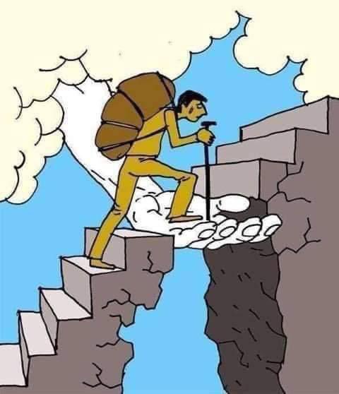 هذا مايفعله دعاء الوالدان لك وانت لا تعلم ربي ارحمهما كما ربياني صغيرا ♥️