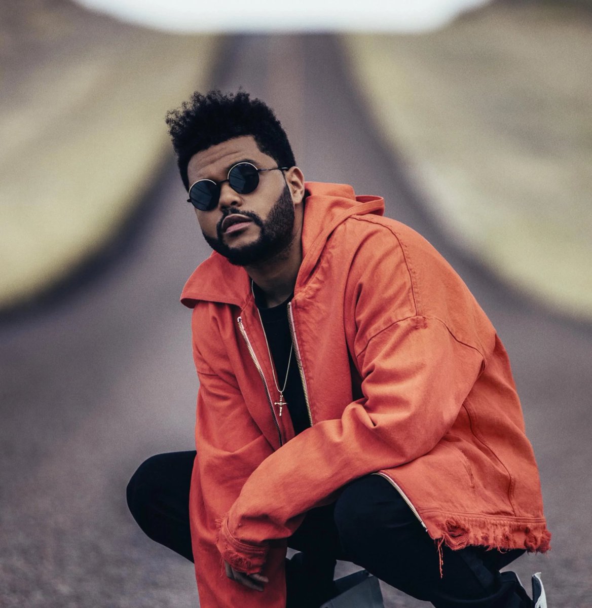 K4PTUR_'s tweet photo. 🗣 The Weeknd à propos de ce qu’il se passe en ce moment entre l’Ukraine &amp; la Russie.

💬 « Je vois ce qui se passe en ce moment et je n’annoncerai rien demain, je prie pour que tout le monde soit en sécurité » https://t.co/98SHpll0nN
