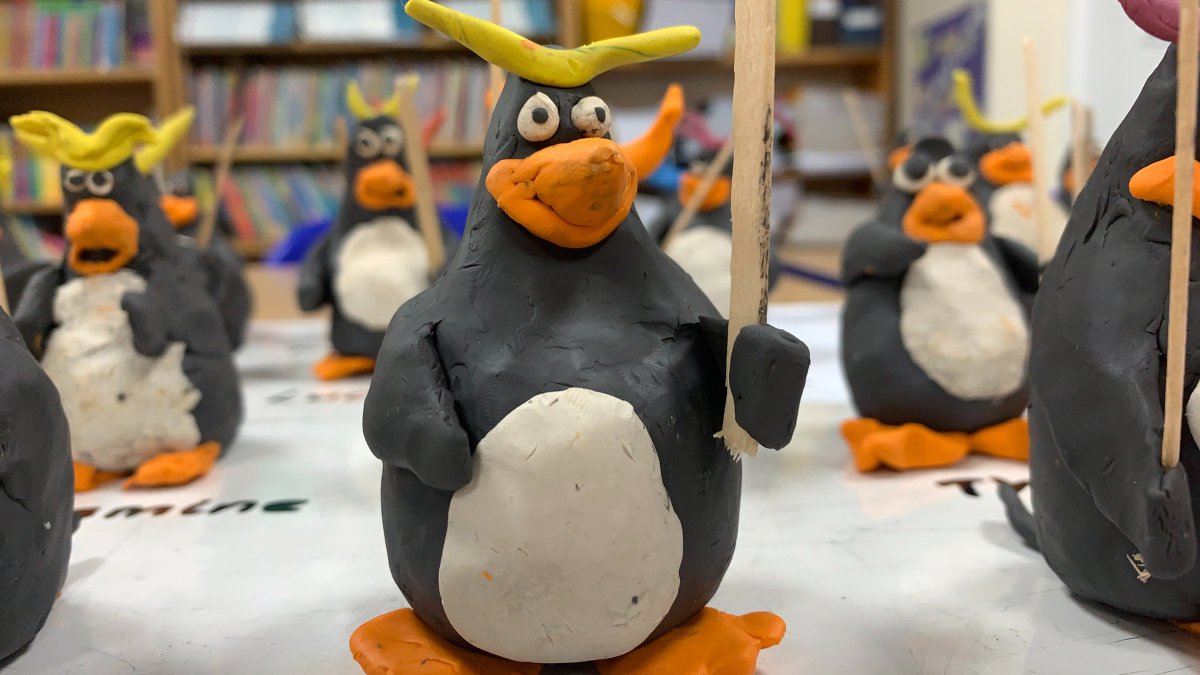 MicklefieldPrep's tweet photo. Thank you to Friends of Micklefield for sponsoring the live-streaming from @carrotprod during our theme week. Workshops have also taken place, the photos show Year 3 following a Jim Parkin tutorial on how to make a penguin, the results are brilliant!! ๐๐ง๐
#AmazingLives https://t.co/7AxfnUACLC