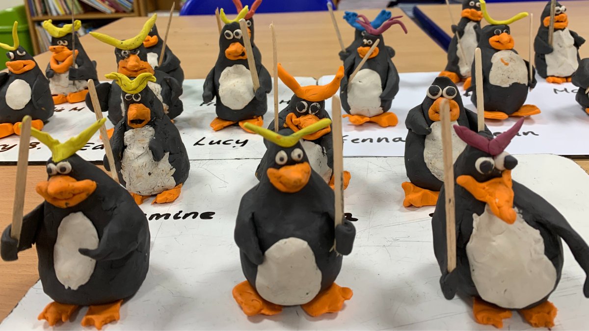 MicklefieldPrep's tweet photo. Thank you to Friends of Micklefield for sponsoring the live-streaming from @carrotprod during our theme week. Workshops have also taken place, the photos show Year 3 following a Jim Parkin tutorial on how to make a penguin, the results are brilliant!! ๐๐ง๐
#AmazingLives https://t.co/7AxfnUACLC