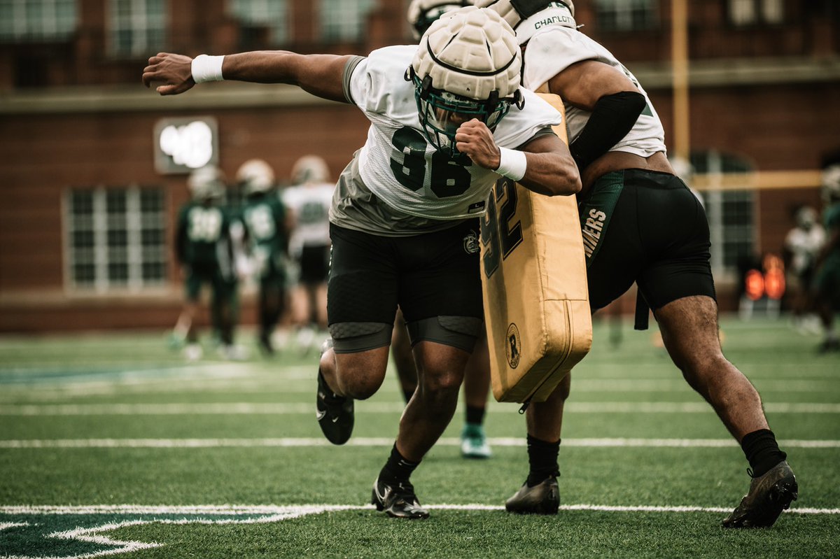 CharlotteFTBL's tweet image. On go mode #SpringPractice ✅