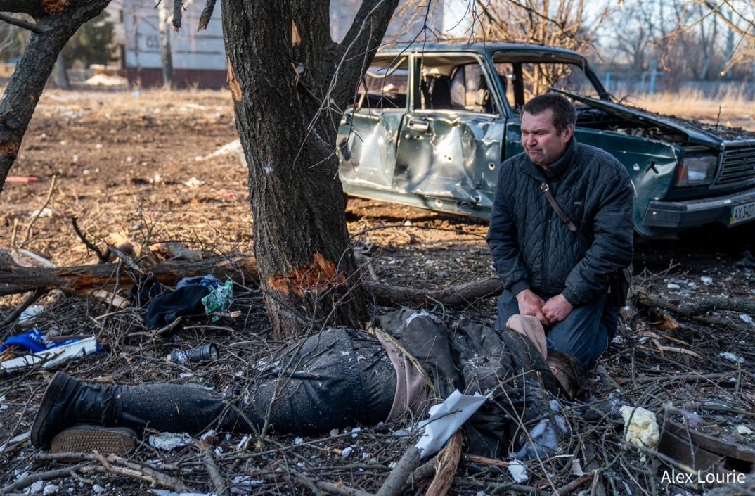 Mazlumun dini, dili, ırkı yoktur. İnsanların öldüğü hiç bir dava haklı değildir. #Ukrayna