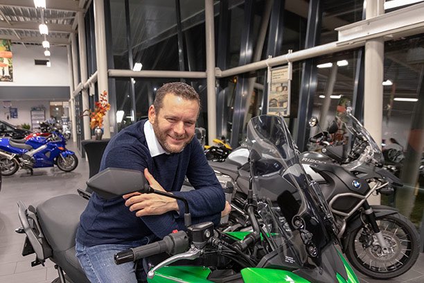 ikzoekeenmotor's tweet photo. Wat doet een motormakelaar? https://t.co/ymqUnLWCQK #MotorMakelaar #passievoormotoren #ikzoekeenmotor https://t.co/uZdt5oyMp5