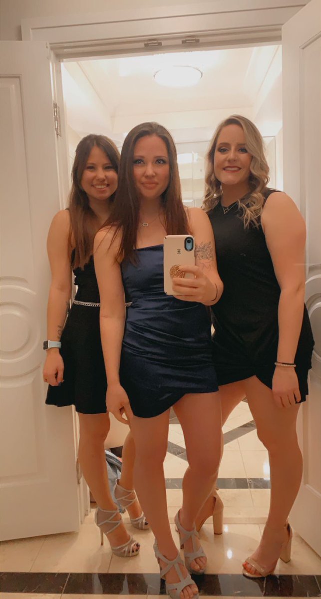 Jess_Tee_'s tweet photo. It’s Vegas vibes https://t.co/zTiZqeH9kf