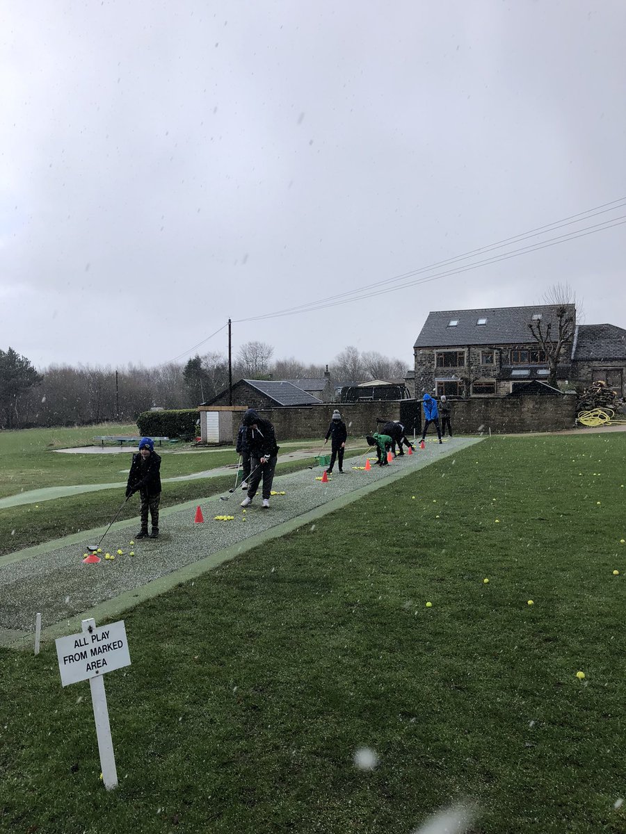 Rochelle Morris (@rochellemorris) on Twitter photo Great junior camp today despite the snow flurries, fun had by all and chuffed to be treated to a new cap courtesy of <a href="/Hansonprogolf/">Chris Hanson</a>
#growingthegame at <a href="/CroslandHeathGC/">Crosland Heath Golf Club</a> 🏌🏻♀️🏌🏽♂️❄️ Great junior camp today despite the snow flurries, fun had by all and chuffed to be treated to a new cap courtesy of <a href="/Hansonprogolf/">Chris Hanson</a>
#growingthegame at <a href="/CroslandHeathGC/">Crosland Heath Golf Club</a> 🏌🏻♀️🏌🏽♂️❄️