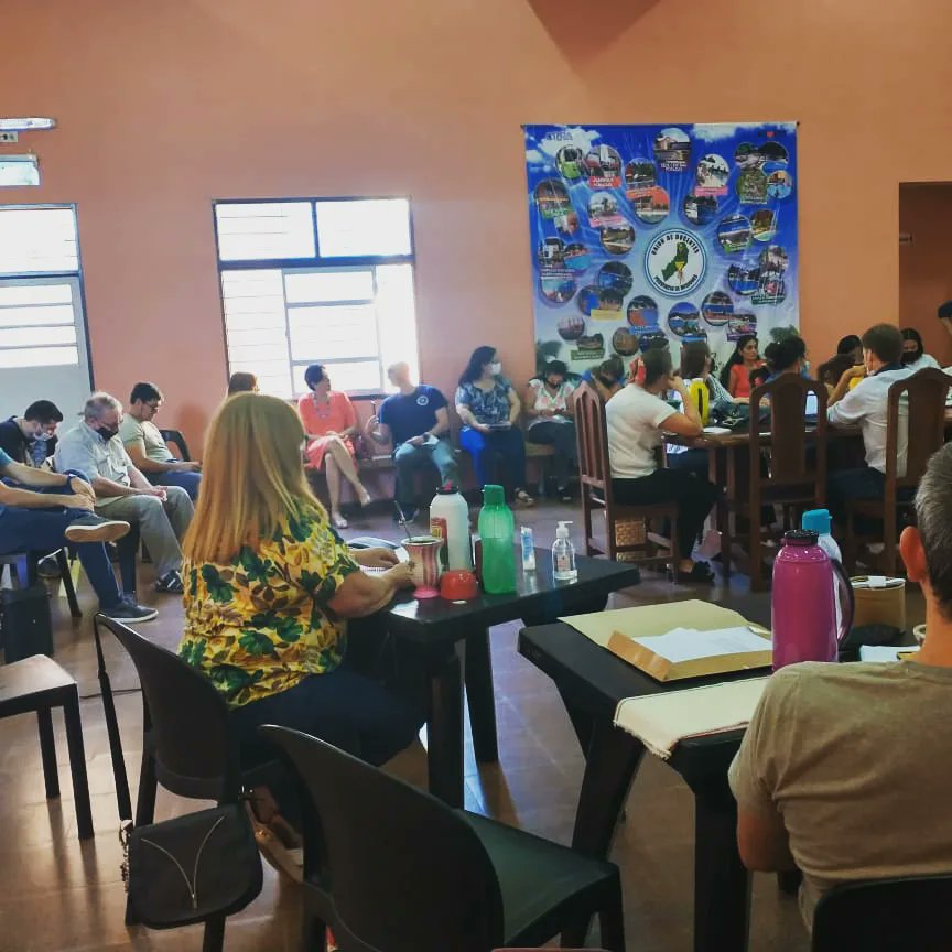 Jornada Institucional Secundario Rural Pluriaño (ugl). Energias Positivas. Proyectando el ciclo 2022. Miradas puestas en  fortalezas de estudiantes, familias y comunidad del espacio rural.  Continuidad de las trayectorias escolares para el pleno ejercicio de sus derechos.