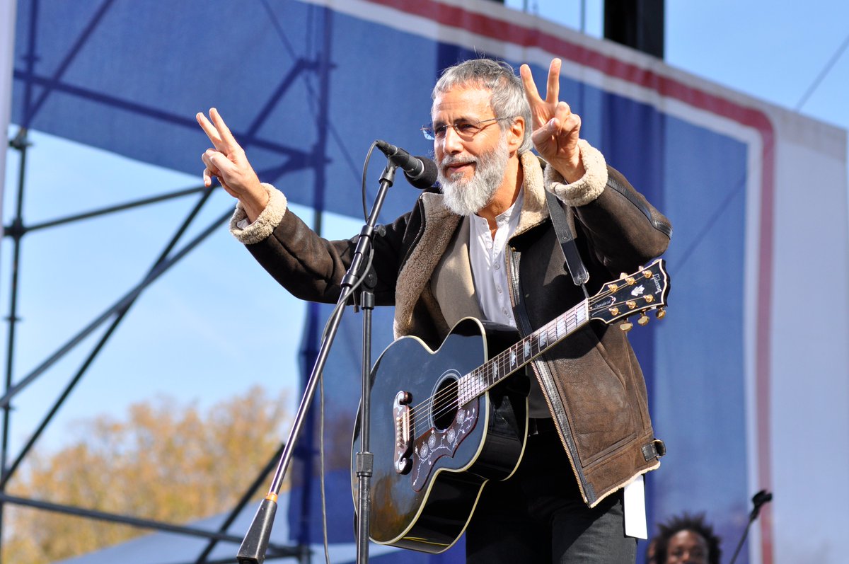 YusufCatStevens's tweet photo. I’ve always stood for the elimination of conflict and wars, and any of those causes that ignite them.

#Peace #Ukraine #NoWar https://t.co/MGYrgiQXmy