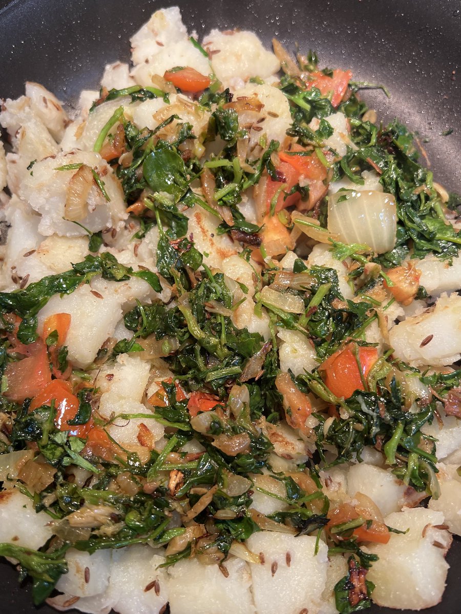 Indianfoodsite's tweet photo. Potatoes flavored with cumin and methi #alloo #methi #potatoes #indianfood https://t.co/0MptTO7lNP