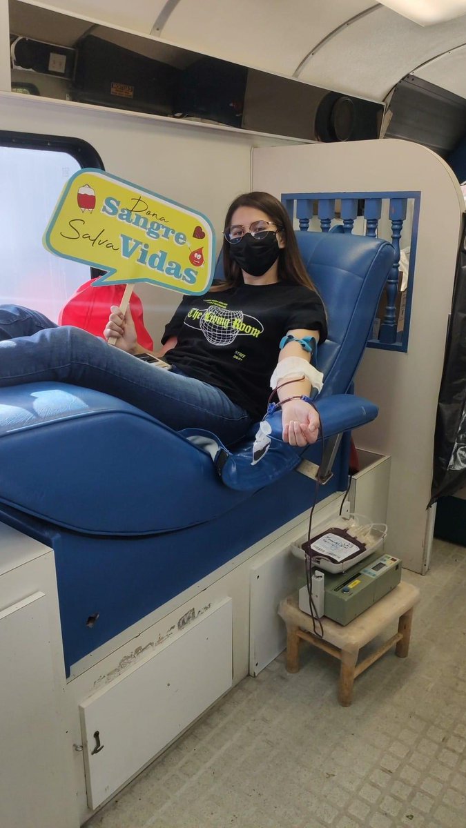 SS_Coahuila's tweet photo. ¡Salva una vida! Nuestra unidad Móvil del Banco de Sangre se encuentra en la Facultad de Medicina de la @UAdeC https://t.co/ssLnEnCWCS