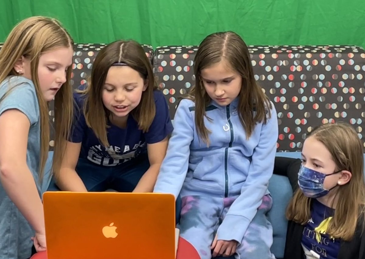 smalchow's tweet photo. And we’re off!! Congrats and good luck to our Glenbrook Elementary state @WEMTAOnline #BattleOfTheBooks team!! Way to go girls! You’ve got this!! @PCSD_GB #ReaderStrong 📚🥊 https://t.co/iCosa7YmRF